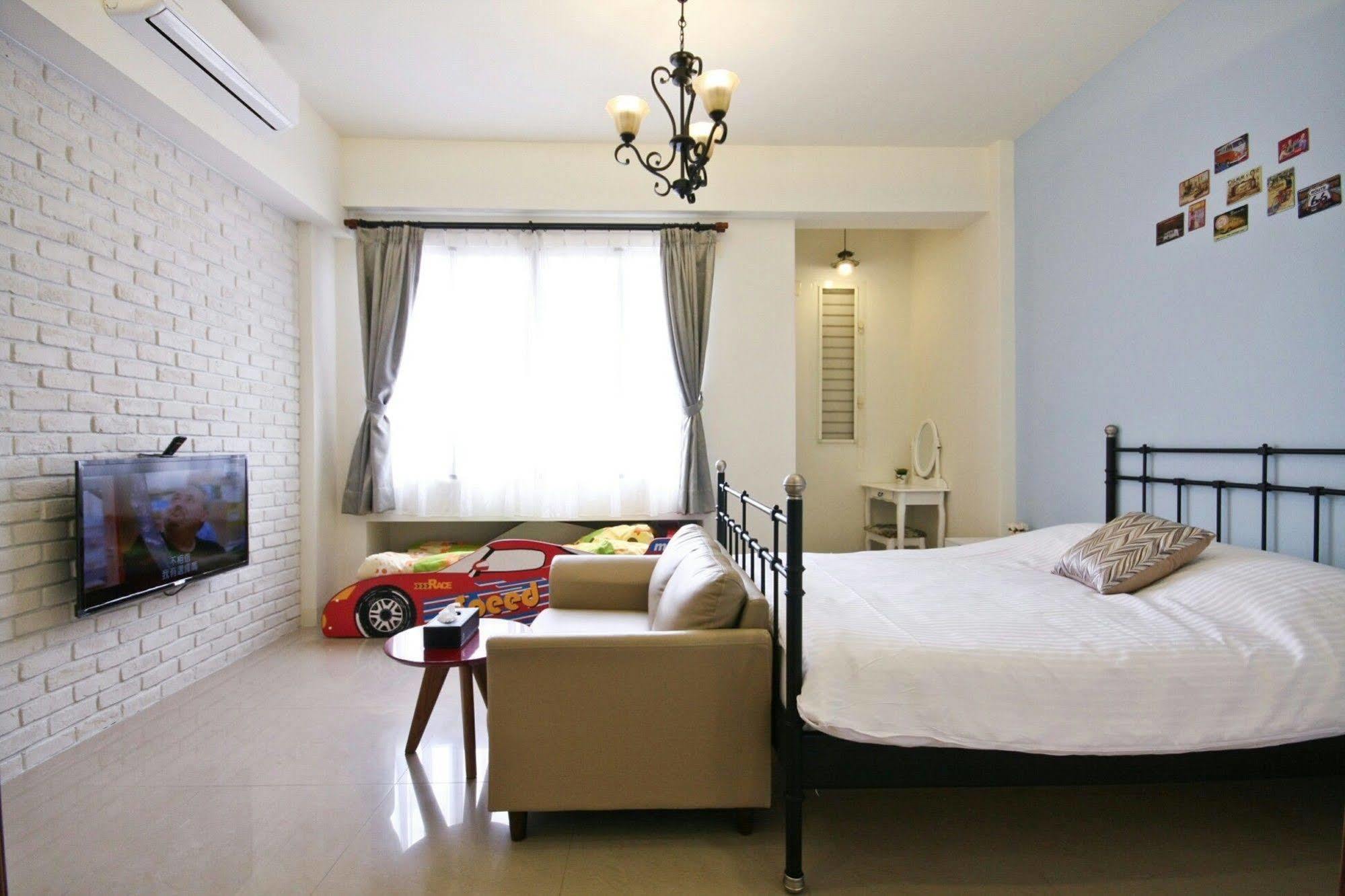 Q House Hotel Nantou Buitenkant foto